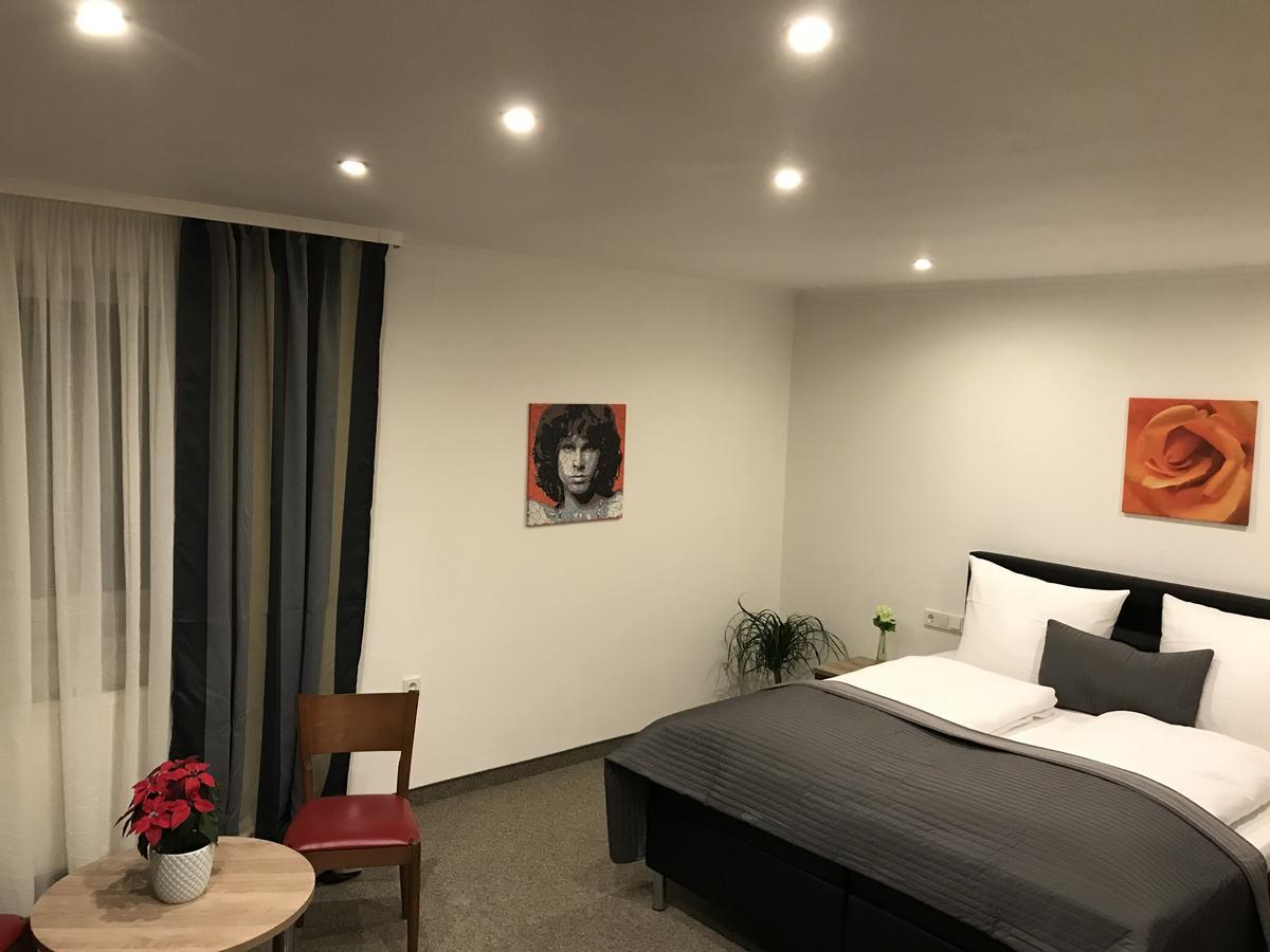 Pension Scheiber Hof 诺因基兴 外观 照片